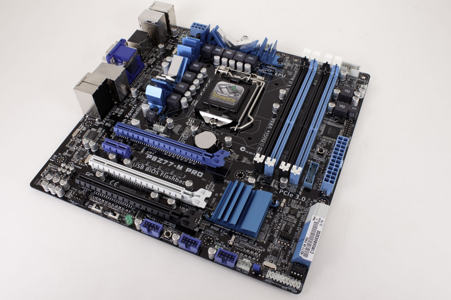 Asus P8Z77-M Pro Design and Feature Review