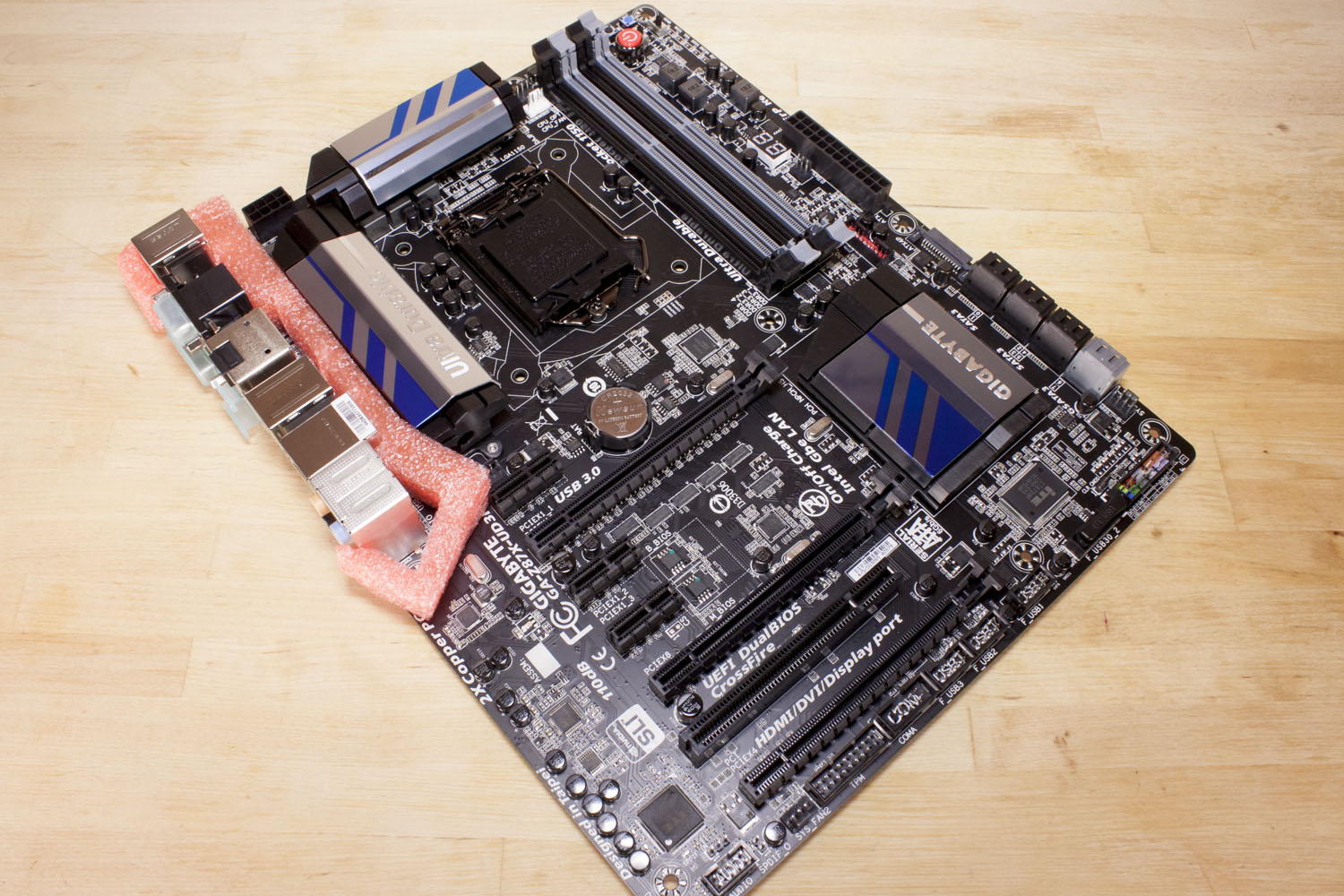 Gigabyte Z87X-UD3H Review Part I - Design and Features